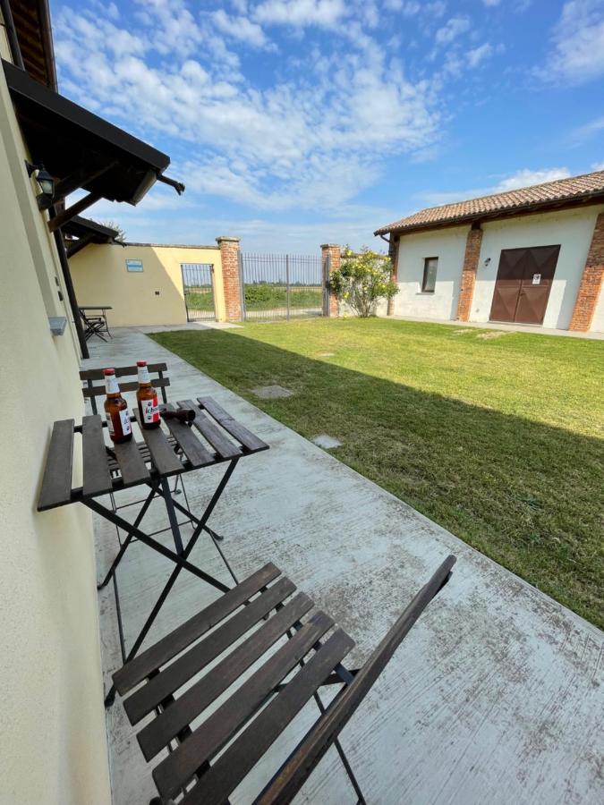 Agriturismo Cascina Mora Pavia Exterior photo