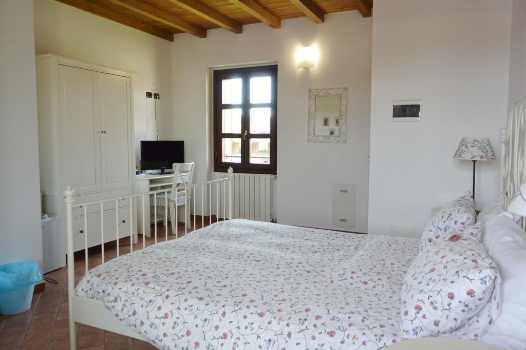 Agriturismo Cascina Mora Pavia Exterior photo